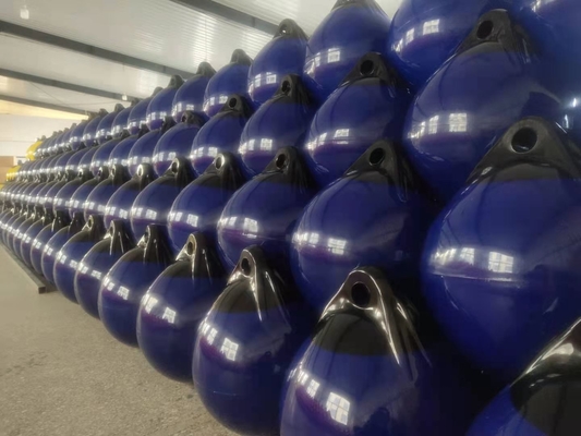 A75 29.5" กว้าง* 31.5" สูง A ประเภทเรือ PVC Boat Fender Buoys สําหรับเรือ