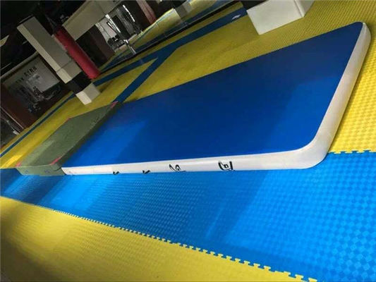 การปรับปรุงความเร็วของ PVC Gymnastics แอร์ทัมบอลเมท แอร์ทราค แอร์ทราค แอท 3M*1M*0.1M คูชั่นยาง