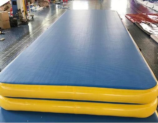 0.9 มิลลิเมตร ความหนา Gymnastics Air Mat, Air Track Inflatable สําหรับการฝึกกาย