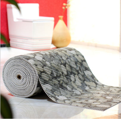 การดึงดูดแรงกระแทก ที่ไม่สลิด แผ่นส้วมห้องน้ํา แผ่นส้วมพอลิเอสเตอร์ Mesh With PVC Coating ผ้าพลาสติก