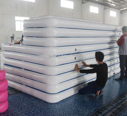 การปรับปรุงความเร็วของ PVC Gymnastics แอร์ทัมบอลเมท แอร์ทราค แอร์ทราค แอท 3M*1M*0.1M คูชั่นยาง
