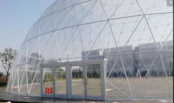 18M กันน้ํา แอนติ-UV Geodetic Dome Tent กับท่อเหล็ก สําหรับงานเลี้ยง