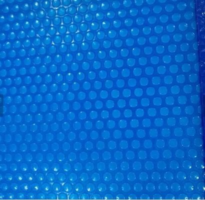 ฝุ่นกัน PE Bubble โฟมแสงอาทิตย์ ผ้าห่มสระว่ายน้ํา 4M * 9.50M แอนติ - UV 18 เดือน
