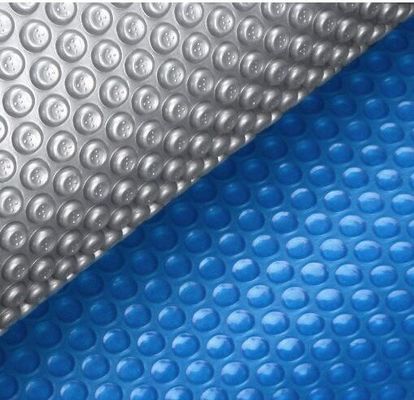 อุปกรณ์กันฝุ่น Bubble สระว่ายน้ําฤดูร้อน ครอบคลุมแสงอาทิตย์ กันฝุ่น 16ft × 20ft ครอบคลุมสระว่ายน้ําอัตโนมัติ