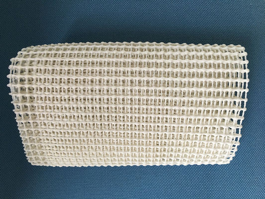 240gsm PVC Foam Mesh Underlay เป็นผึ้ง เสื้อผ้าป้องกัน Liner ไม่เลื่อน