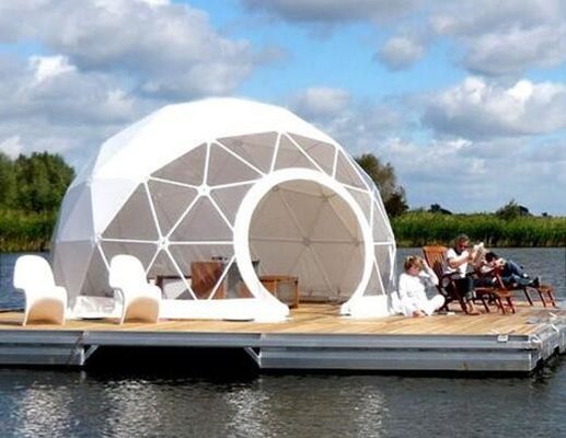 โรงแรมกลางแจ้ง แคมป์ พีวีซี 10m Geodetic Dome Tent With Door Dome แคมป์เท็นท์