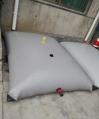หมอน พีวีซี TPU ผิวเคลือบ ผ้าใบ 4000L ถังเก็บน้ํา ถังน้ําพกพา ใช้ในการเก็บ