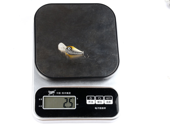 4.5CM ตกปลา ตกปลา หินเล็ก น้ําลอย น้อยบิดแข็ง